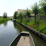 De Kopstoof 레커커크
